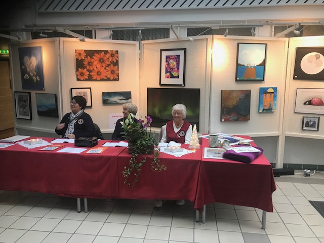 Loddsalg under utstillingen